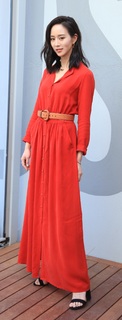 Janine Chun-Ning Chang feet photo 14