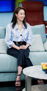 Janine Chun-Ning Chang feet photo 16