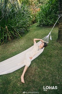 Janine Chun-Ning Chang feet photo 5