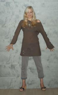 Janine Kunze feet photo thumbnail
