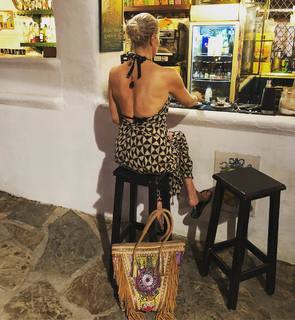Janine Kunze feet photo thumbnail