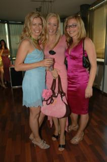 Janine Kunze feet photo thumbnail