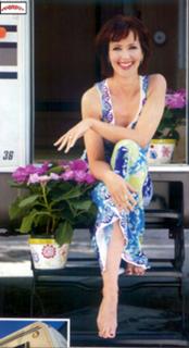 Janine Turner feet photo 19