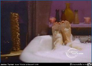 Janine Turner feet photo 9