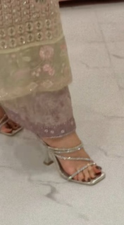 Jannat Mirza feet photo 16