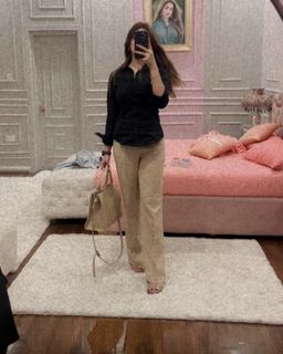 Jannat Mirza feet photo 15