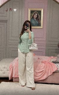 Jannat Mirza feet photo 13