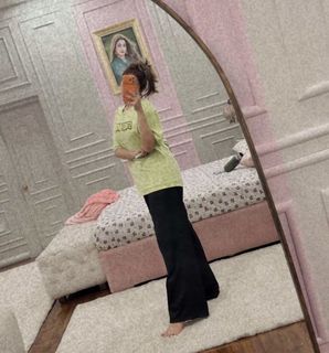 Jannat Mirza feet photo 12