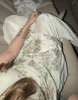 Jannat Mirza feet photo 16