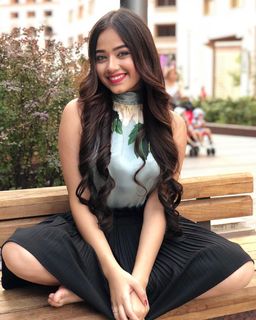 Jannat Zubair Rahmani feet photo thumbnail