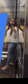 Jannat Zubair Rahmani feet photo thumbnail