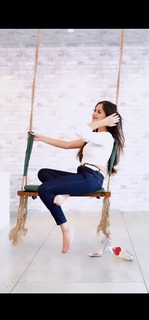 Jannat Zubair Rahmani feet photo thumbnail