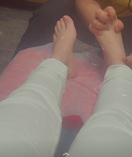 Jannat Zubair Rahmani feet photo thumbnail