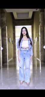 Jannat Zubair Rahmani feet photo thumbnail