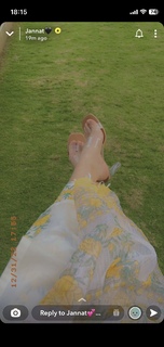Jannat Zubair Rahmani feet photo thumbnail