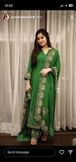 Jannat Zubair Rahmani feet photo thumbnail