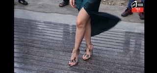 Jannat Zubair Rahmani feet photo thumbnail