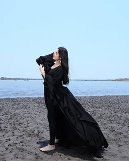 Jannat Zubair Rahmani feet photo thumbnail