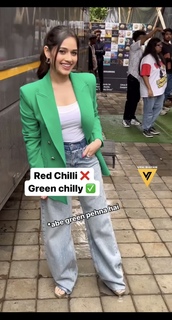 Jannat Zubair Rahmani feet photo thumbnail