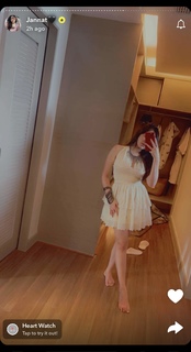 Jannat Zubair Rahmani feet photo thumbnail