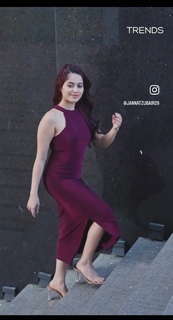 Jannat Zubair Rahmani feet photo thumbnail