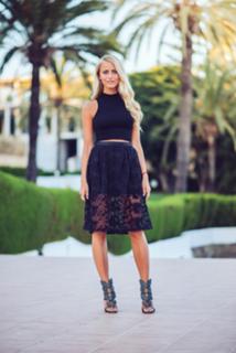 Janni Deler feet photo 1
