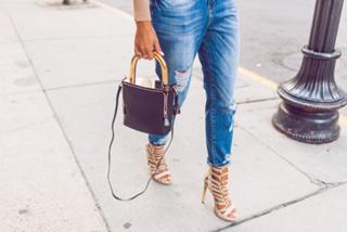 Janni Deler feet photo 13