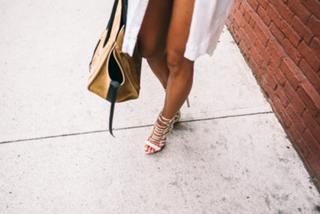 Janni Deler feet photo 11