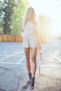 Janni Deler feet photo 13