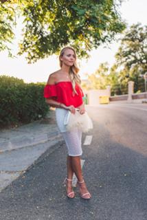 Janni Deler feet photo 11