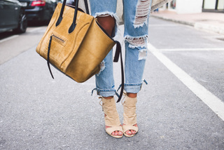 Janni Deler feet photo 12
