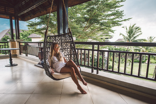 Janni Deler feet photo 5