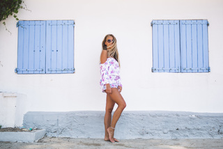 Janni Deler feet photo 15