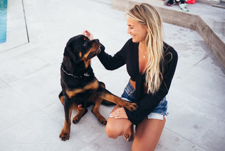 Janni Deler feet photo 9