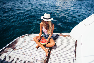 Janni Deler feet photo 17