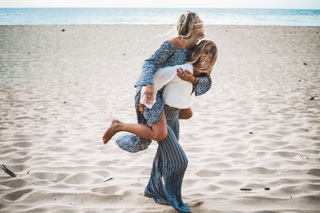Janni Deler feet photo 3