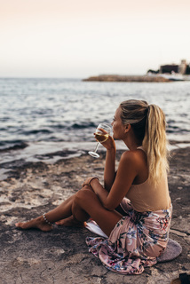 Janni Deler feet photo 17