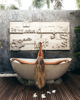 Janni Deler feet photo 4