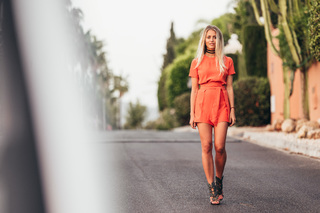 Janni Deler feet photo 2