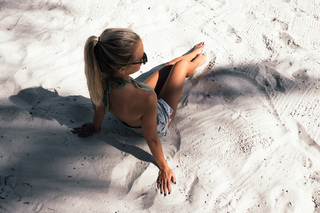 Janni Deler feet photo 6