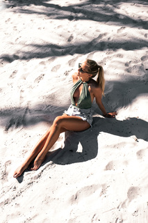 Janni Deler feet photo 5