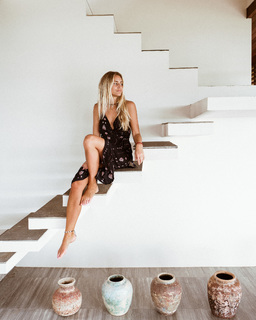 Janni Deler feet photo 15