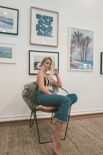 Janni Deler feet photo 1