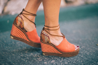 Janni Deler feet photo 6