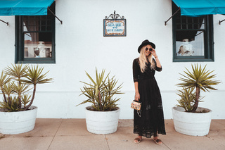 Janni Deler feet photo 3