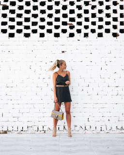 Janni Deler feet photo 14