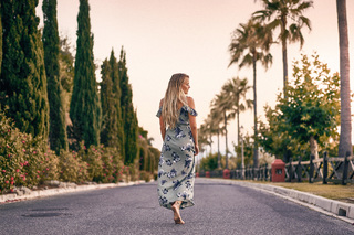 Janni Deler feet photo 10