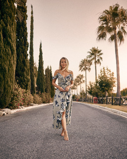 Janni Deler feet photo 7