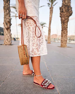 Janni Deler feet photo 11