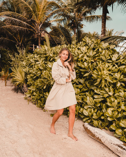 Janni Deler feet photo 12